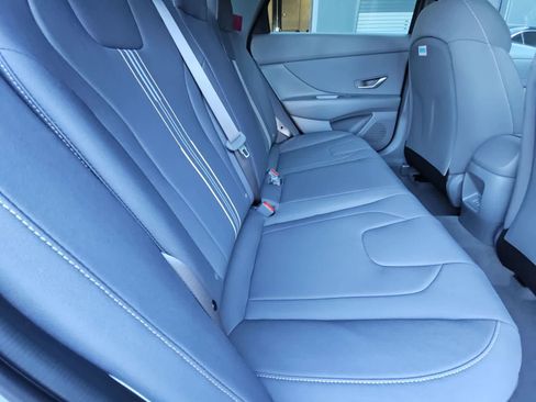 New 2026 Hyundai Elantra Sport FWD image 17