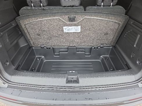 New 2026 Chevrolet Traverse LT AWD/4WD image 36
