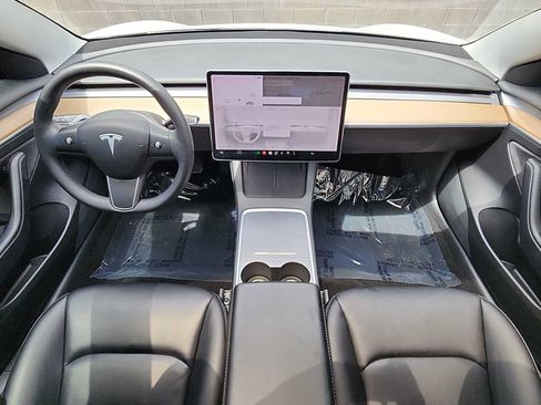 Used 2021 Tesla Model 3 Standard Range Plus RWD image 14
