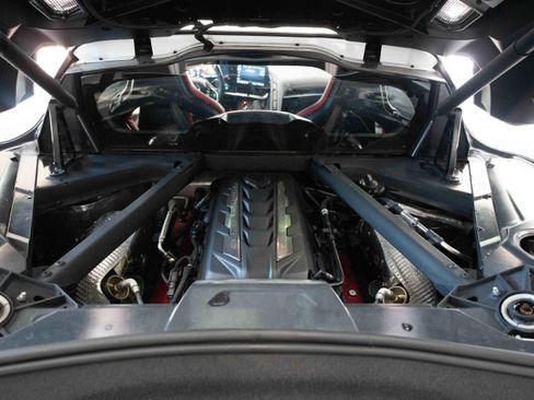Used 2022 Chevrolet Corvette Stingray Coupe w/ Battery Protection Package RWD image 22