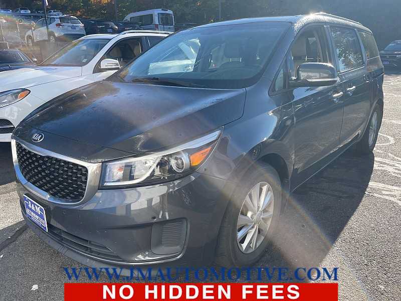Used 2017 Kia Sedona LX w/ LX Essentials Premium Package FWD image 1