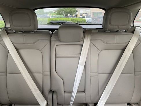 Used 2023 Lincoln Corsair FWD image 27