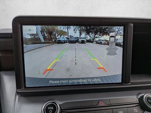 Used 2024 Ford Maverick Lariat w/ 4K Tow Package image 13