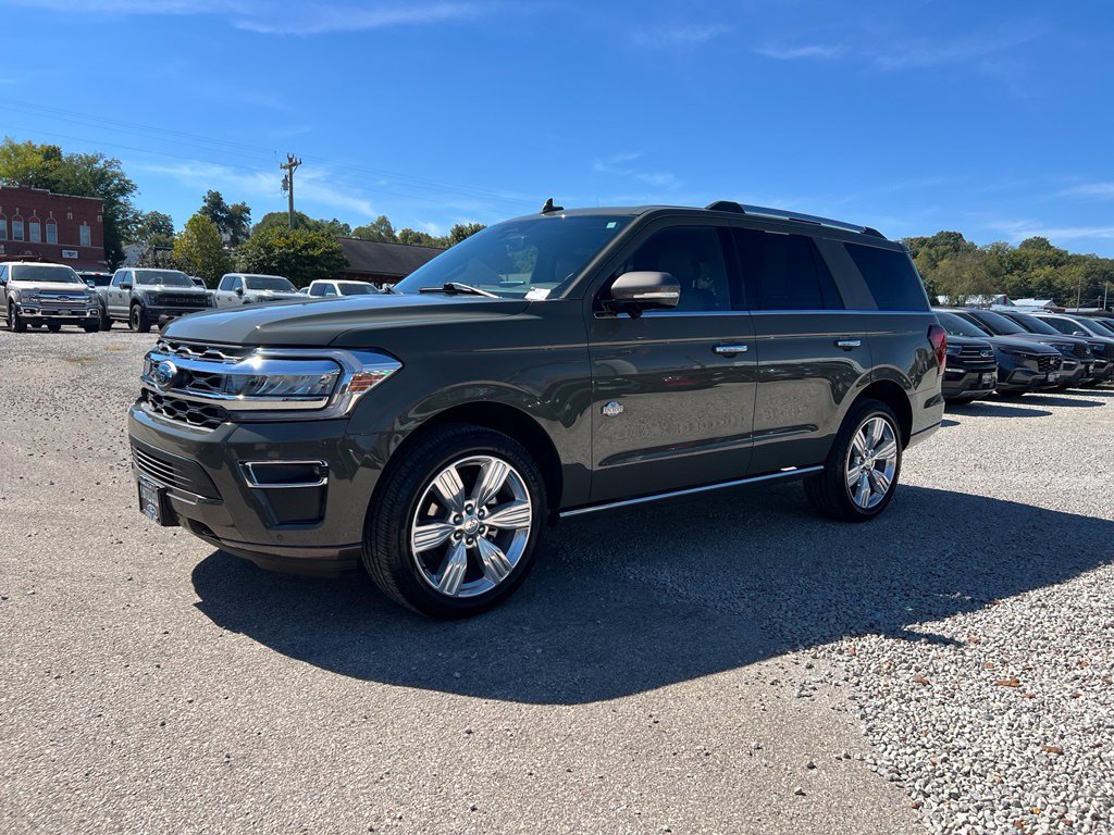 Used 2024 Ford Expedition King Ranch AWD/4WD image 4