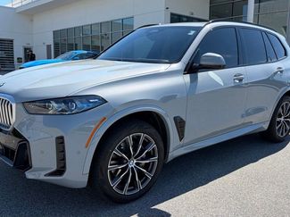 Certified 2025 BMW X5 xDrive40i w/ M Sport Package AWD/4WD video 1