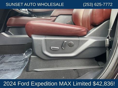 Used 2024 Ford Expedition Max Limited AWD/4WD image 30