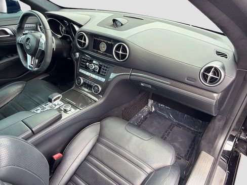 Used 2016 Mercedes-Benz SL 63 AMG w/ Driver Assistance Package image 13