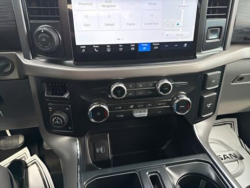 Used 2024 Ford F150 XLT w/ Mobile Office Package image 17
