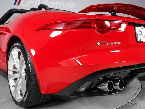 Used 2014 Jaguar F-TYPE S RWD image 11