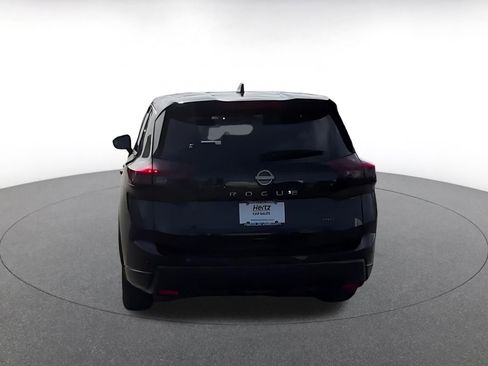 Used 2025 Nissan Rogue SV AWD/4WD image 12