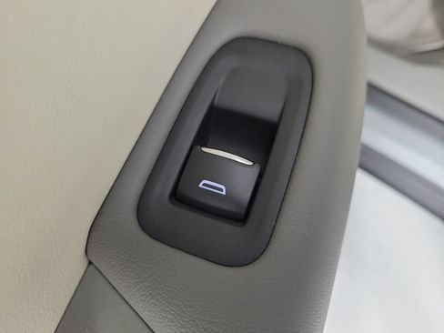 Certified 2023 Cadillac XT5 Premium Luxury FWD image 14