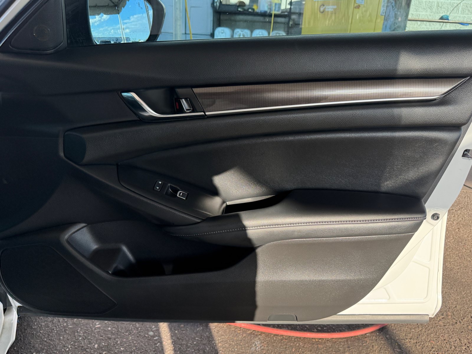 Used 2022 Honda Accord Sport image 34