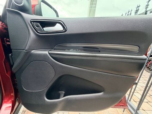 Used 2021 Dodge Durango SXT RWD image 32