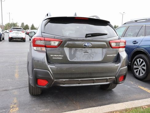 Used 2023 Subaru Crosstrek 2.0i Premium image 13