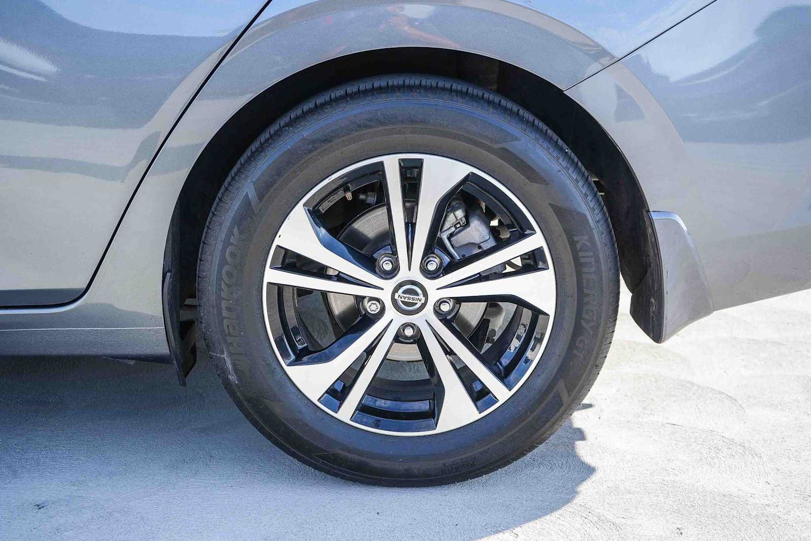 Used 2022 Nissan Sentra SV w/ All-Weather Package FWD image 10