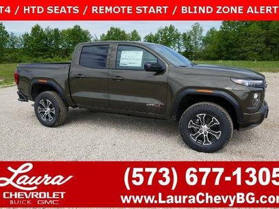 New 2025 GMC Canyon AT4