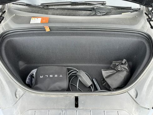 Used 2016 Tesla Model X 90D AWD/4WD image 21