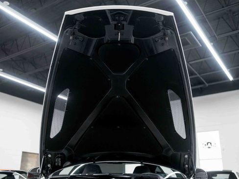 Used 2016 Aston Martin Vanquish Coupe image 79