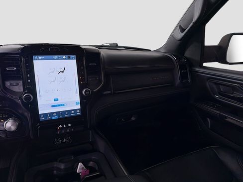 Used 2024 RAM 1500 Limited w/ Body Color Bumper Group image 26