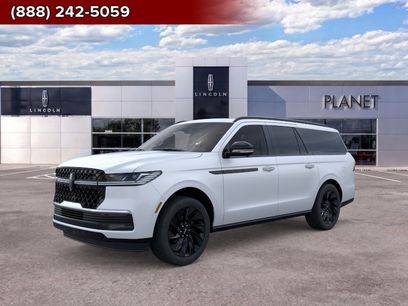 New 2026 Lincoln Navigator L Reserve w/ Jet Appearance Package