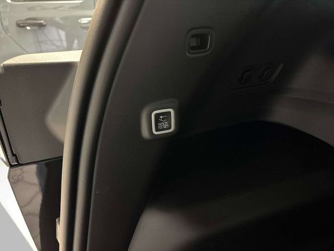 New 2026 Jeep Cherokee Limited AWD/4WD image 5