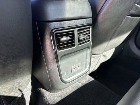 Used 2023 Dodge Charger SXT w/ Blacktop Package image 14