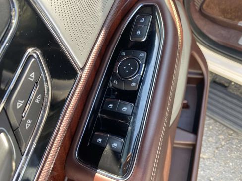 Used 2019 Lincoln Navigator L Black Label w/ Cargo Package AWD/4WD image 20