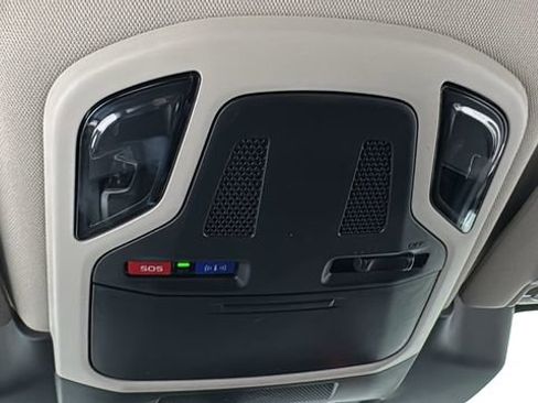 Certified 2025 Subaru Outback Premium w/ Popular Package #1A image 33