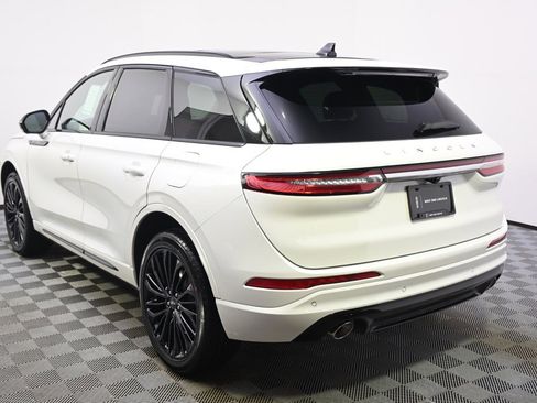 New 2026 Lincoln Corsair Reserve w/ Jet Appearance Package image 3