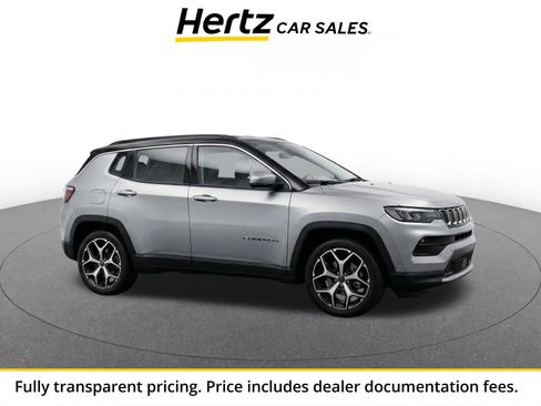 Used 2025 Jeep Compass Limited AWD/4WD image 1