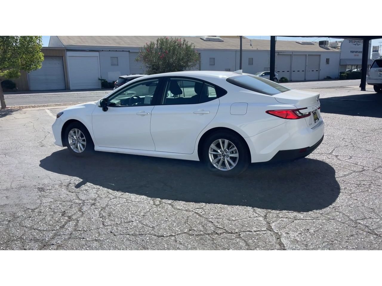 Used 2025 Toyota Camry LE w/ Convenience Package FWD image 8