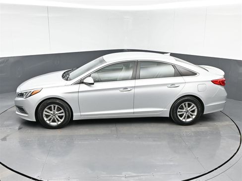 Used 2016 Hyundai Sonata SE image 27