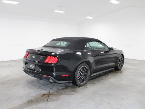 Used 2023 Ford Mustang Premium image 11