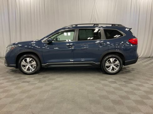 Used 2024 Subaru Ascent Premium w/ Convenience Package AWD/4WD image 9