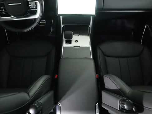 New 2026 Land Rover Range Rover SE AWD/4WD image 18