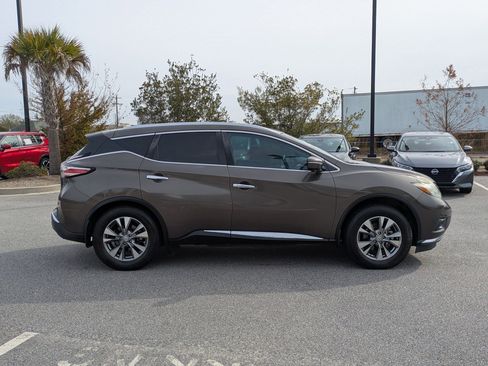 Used 2015 Nissan Murano SL w/ SL Technology Package image 2
