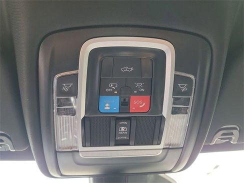 New 2026 RAM 1500 4x4 Crew Cab image 30