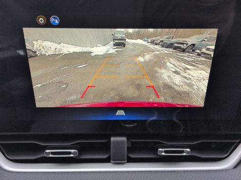 New 2026 Chevrolet Equinox LT w/ Convenience Package II image 73