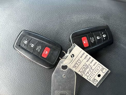 Used 2023 Toyota RAV4 XLE w/ Convenience Package AWD/4WD image 27