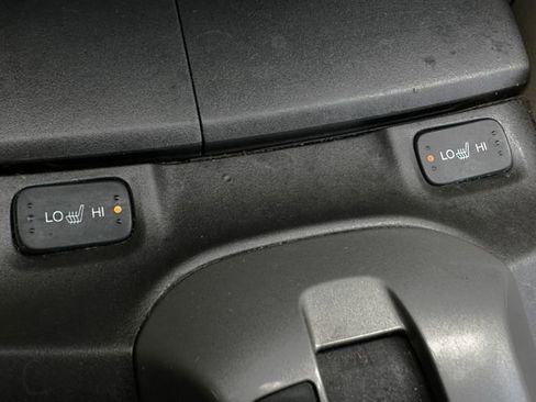 Used 2011 Honda Accord EX-L image 24