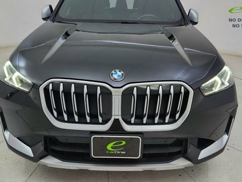 Used 2024 BMW X1 xDrive28i AWD/4WD image 9