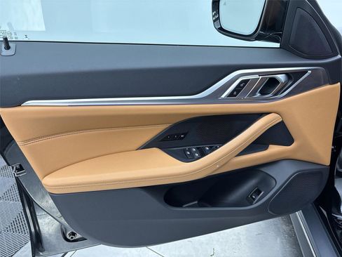 Used 2025 BMW i4 xDrive40i w/ Parking Assistance Package image 26