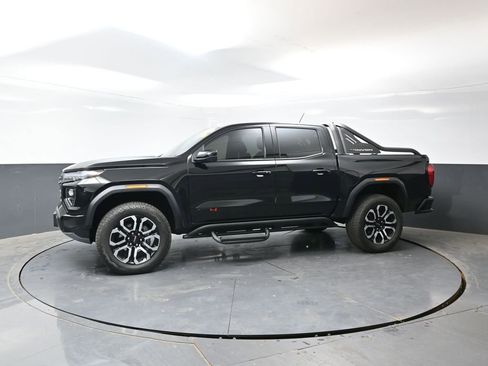 Used 2025 GMC Canyon AT4 w/ Nightfall Edition AWD/4WD image 10