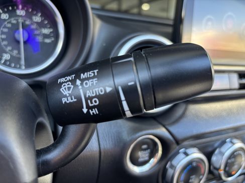 Used 2019 MAZDA MX-5 Miata RF Grand Touring image 25