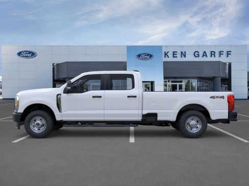 New 2026 Ford F250 XL w/ XL Off-Road Package image 3