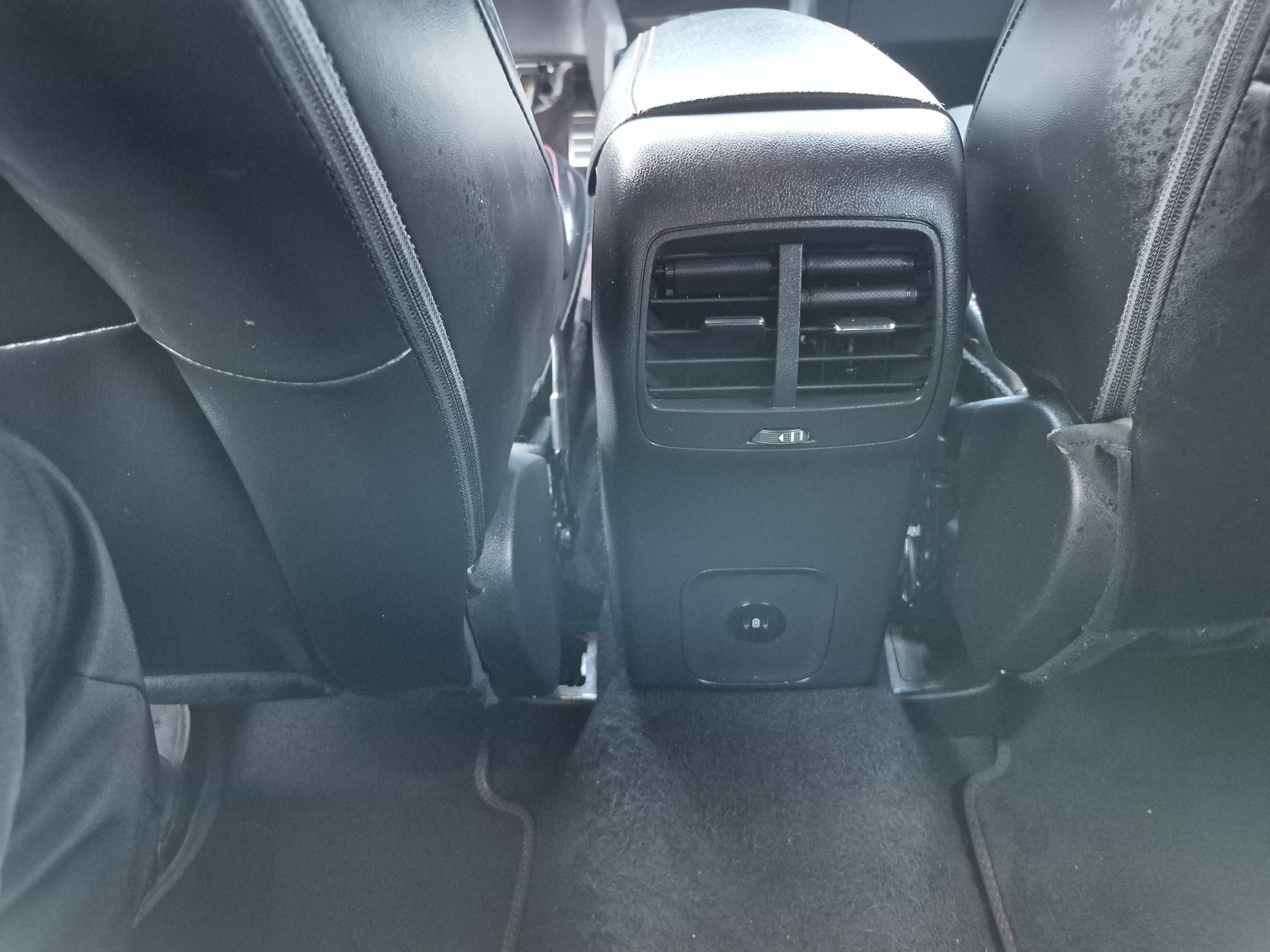 Used 2023 Ford Escape ST-Line w/ Tech Pack #1 FWD image 18