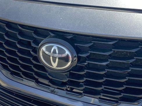 Used 2023 Toyota Highlander XSE FWD image 28