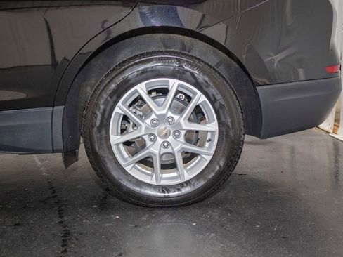 Used 2024 Chevrolet Equinox LT AWD/4WD image 9