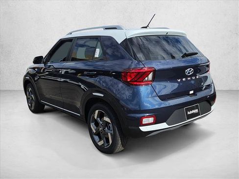 New 2026 Hyundai Venue SEL image 9