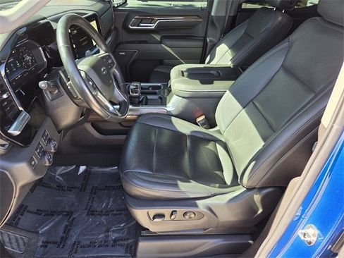 Certified 2022 Chevrolet Silverado 1500 LT Trail Boss w/ Convenience Package II image 10